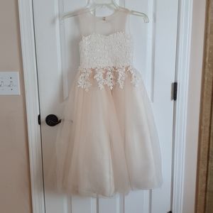 Girls dress